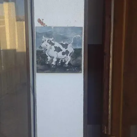 Mucca - La Cantina Del Contadino B&B 렌데