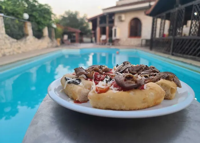 Alojamento de Acomodação e Pequeno-almoço Mucca - La Cantina Del Contadino 3*