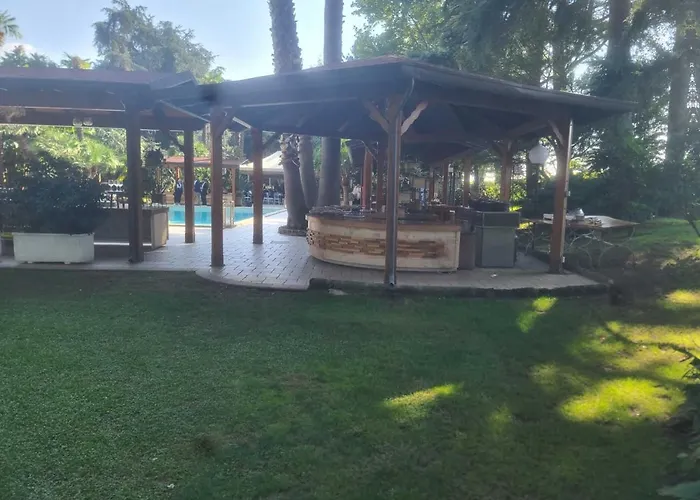 Mucca - La Cantina Del Contadino לינה וארוחת בוקר רנדה